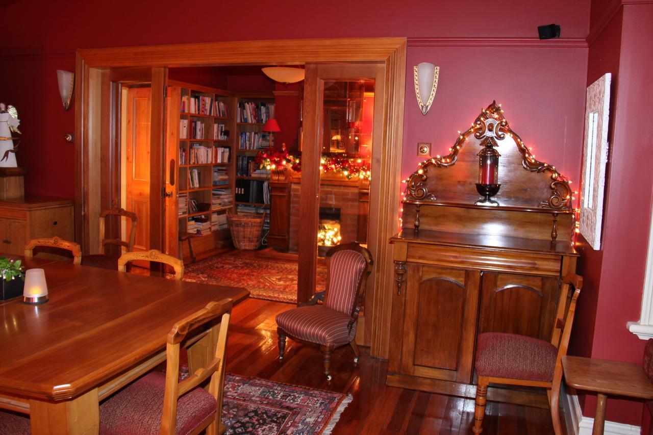 إنفيركارجِِيل Villa Rouge B&B المظهر الخارجي الصورة